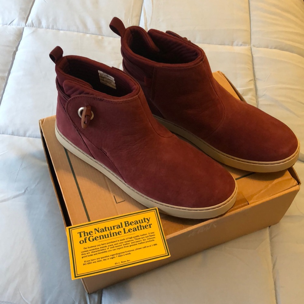 BNIB LL Bean Mountainside Toggle Boots